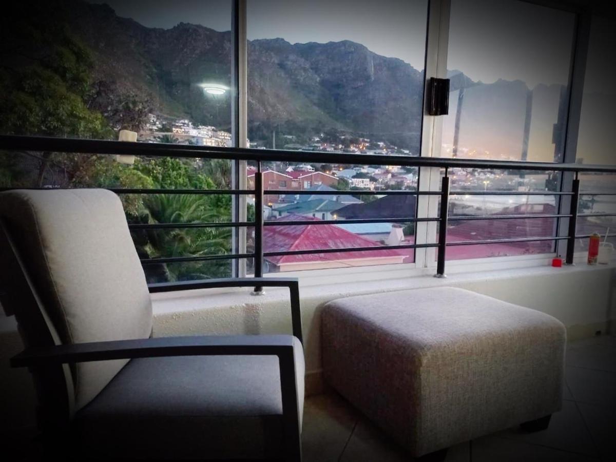 Bay-Side Apartment, Gordon'S Bay Exterior photo
